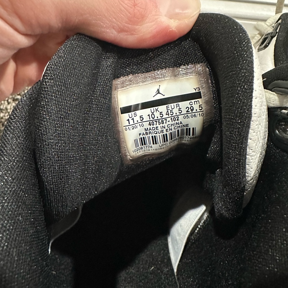 Jordan One6One7 Concord “Black / White” Sneaker 2010 - Picture 8 of 8